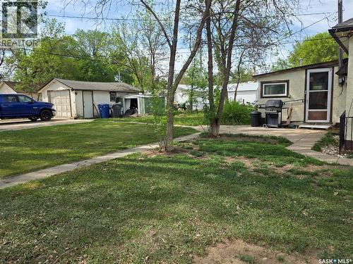 5460 Kings Avenue, Gull Lake, SK 