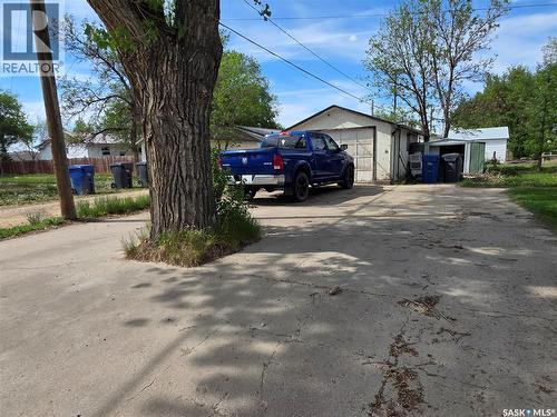 5460 Kings Avenue, Gull Lake, SK 