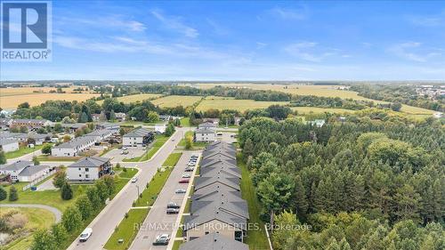 302 - 91 St Moritz Trail, Russell, ON 