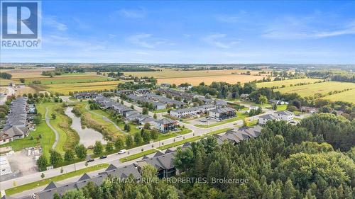 302 - 91 St Moritz Trail, Russell, ON 