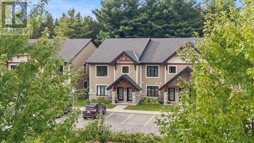 302 - 91 St Moritz Trail, Russell, ON 