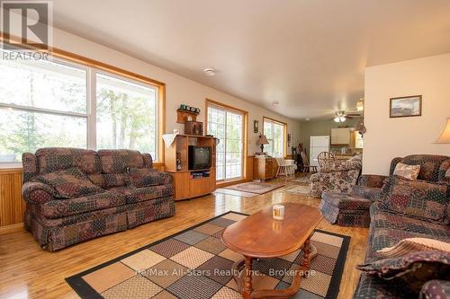 1330 County Rd 49, Kawartha Lakes (Somerville), ON 