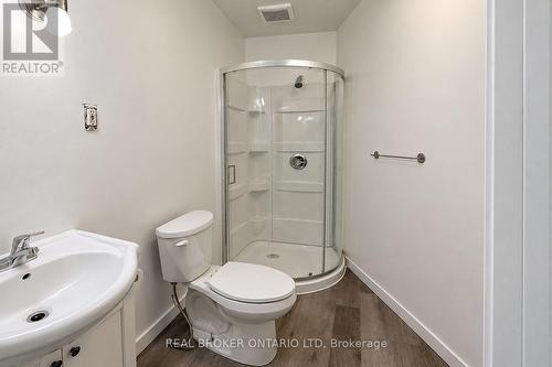 Main - Bathroom - 31 Myrtle Street, St. Thomas, ON 