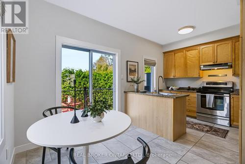 78 Songbird Private, Ottawa, ON 