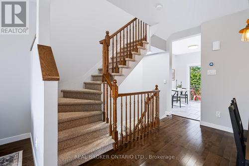 78 Songbird Private, Ottawa, ON 