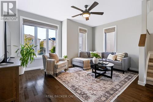 78 Songbird Private, Ottawa, ON 