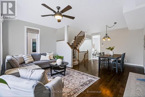 78 Songbird Private, Ottawa, ON 