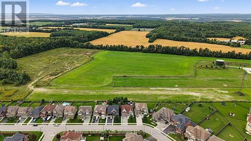 133 Trail Boulevard, Springwater (Centre Vespra), ON 
