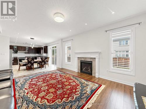 16 Mercury Avenue, Georgina, ON 