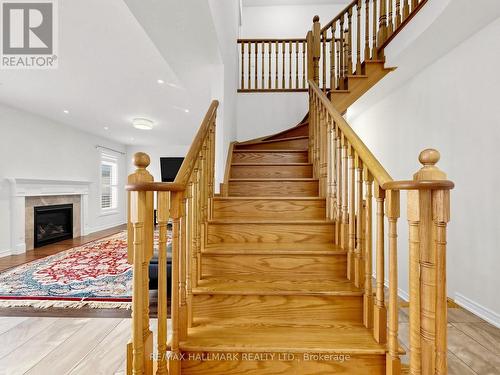 16 Mercury Avenue, Georgina, ON 