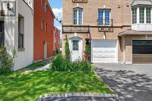 97 Yellowood Circle, Vaughan, ON 