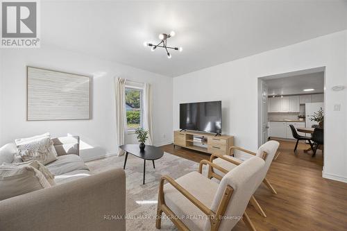 28 St James Street, Georgina, ON 