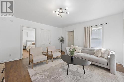 28 St James Street, Georgina, ON 