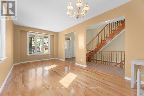 5 Tierney Drive, Ottawa, ON 