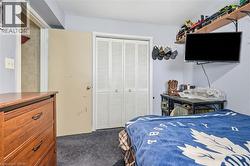 White louvered bi-fold closet doors - 