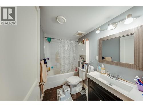 3732 5Th Avenue, Castlegar, BC 