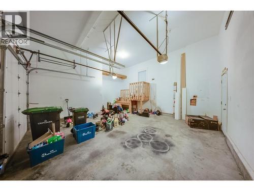 3732 5Th Avenue, Castlegar, BC 