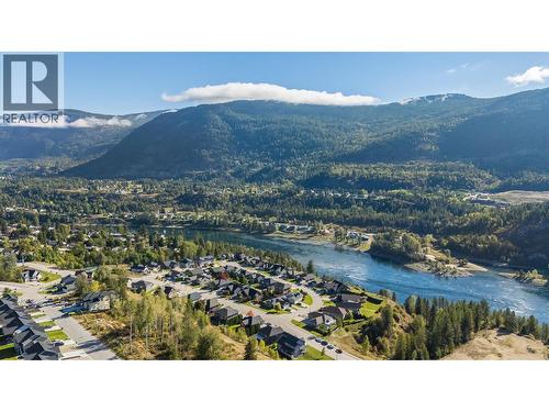 3732 5Th Avenue, Castlegar, BC 