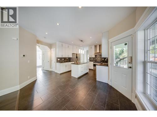 3732 5Th Avenue, Castlegar, BC 