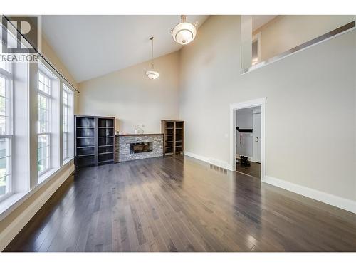 3732 5Th Avenue, Castlegar, BC 