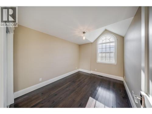 3732 5Th Avenue, Castlegar, BC 
