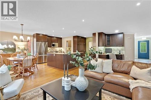 96 Endeavour Drive, Cambridge, ON 