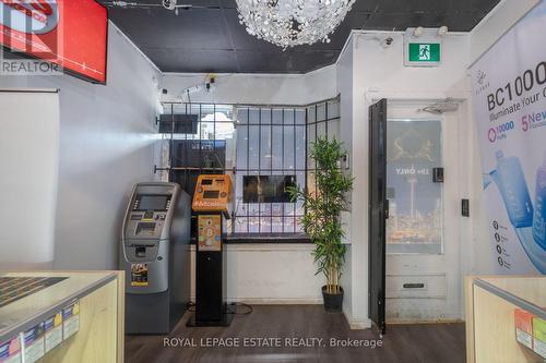 1562 Queen Street E, Toronto, ON 