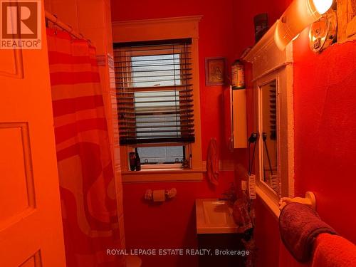 1562 Queen Street E, Toronto, ON 