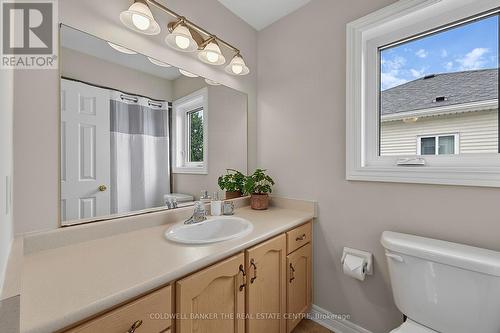 37 Rainbow Court, Georgina, ON 