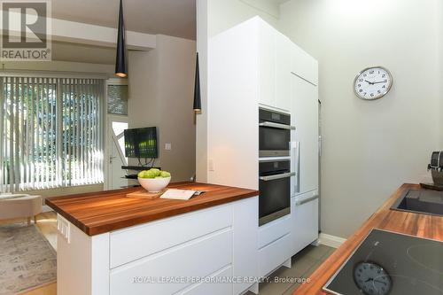 1554 Chomley Crescent, Ottawa, ON 