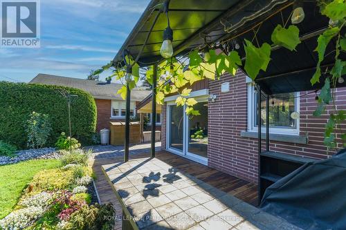1554 Chomley Crescent, Ottawa, ON 