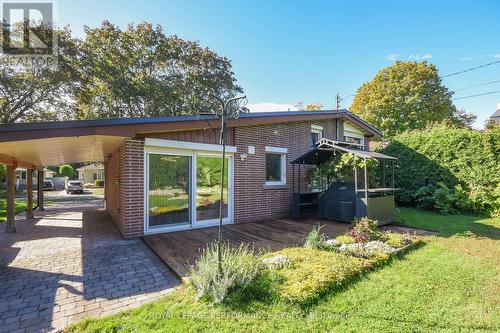 1554 Chomley Crescent, Ottawa, ON 