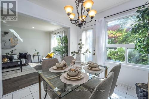43 Waterton Crescent, Richmond Hill, ON 