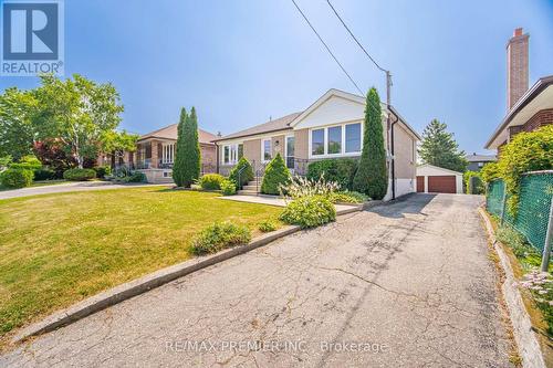 295 Falstaff Avenue, Toronto, ON 