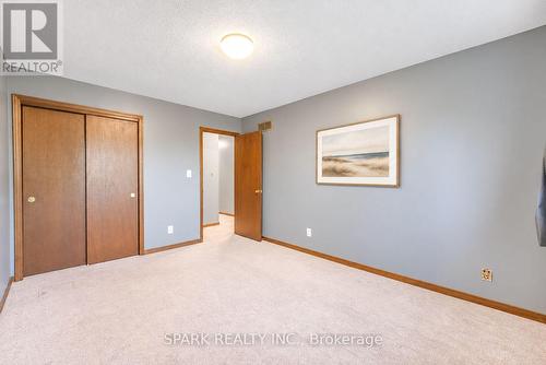 28 Lampman Crescent, Thorold, ON 