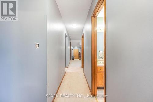 28 Lampman Crescent, Thorold, ON 