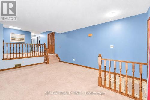 28 Lampman Crescent, Thorold, ON 
