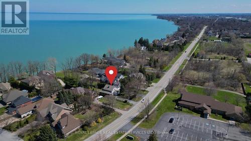 5 Min Drive to Downtown Grimsby! - 139 Lake Street, Grimsby, ON 