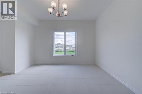 10 Munn Crescent, Paris, ON 