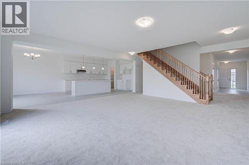 10 Munn Crescent, Paris, ON 