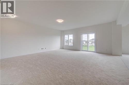 10 Munn Crescent, Paris, ON 