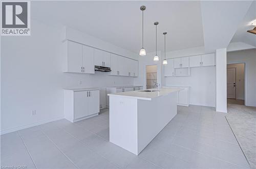 10 Munn Crescent, Paris, ON 
