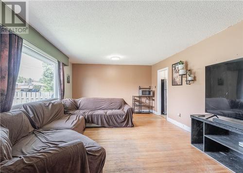 4 Campbell Street, Onaping, ON 