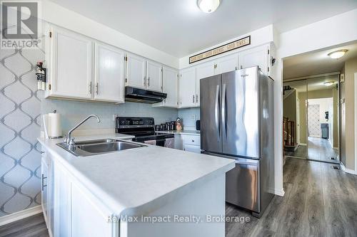 122 Wright Crescent, Ajax (Central), ON 