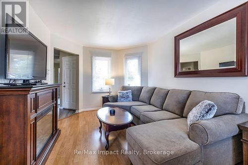 122 Wright Crescent, Ajax (Central), ON 