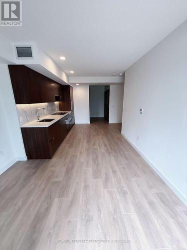 931 - 3 Concord City Place Way, Toronto, ON 