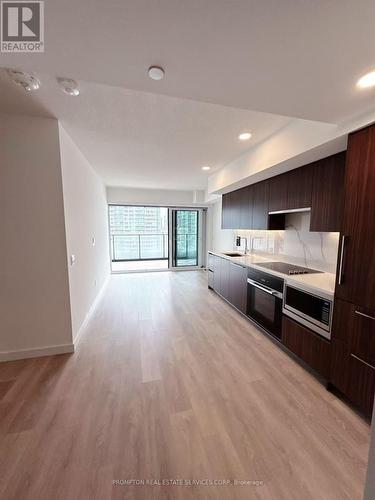 931 - 3 Concord City Place Way, Toronto, ON 
