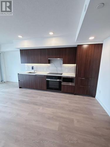 931 - 3 Concord City Place Way, Toronto, ON 