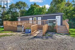 main park washrooms and laundry - 