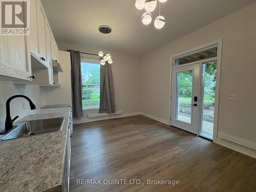 2 - 22 MCGILL STREET , Quinte West (Trenton Ward), Ontario K8V 3J2 3